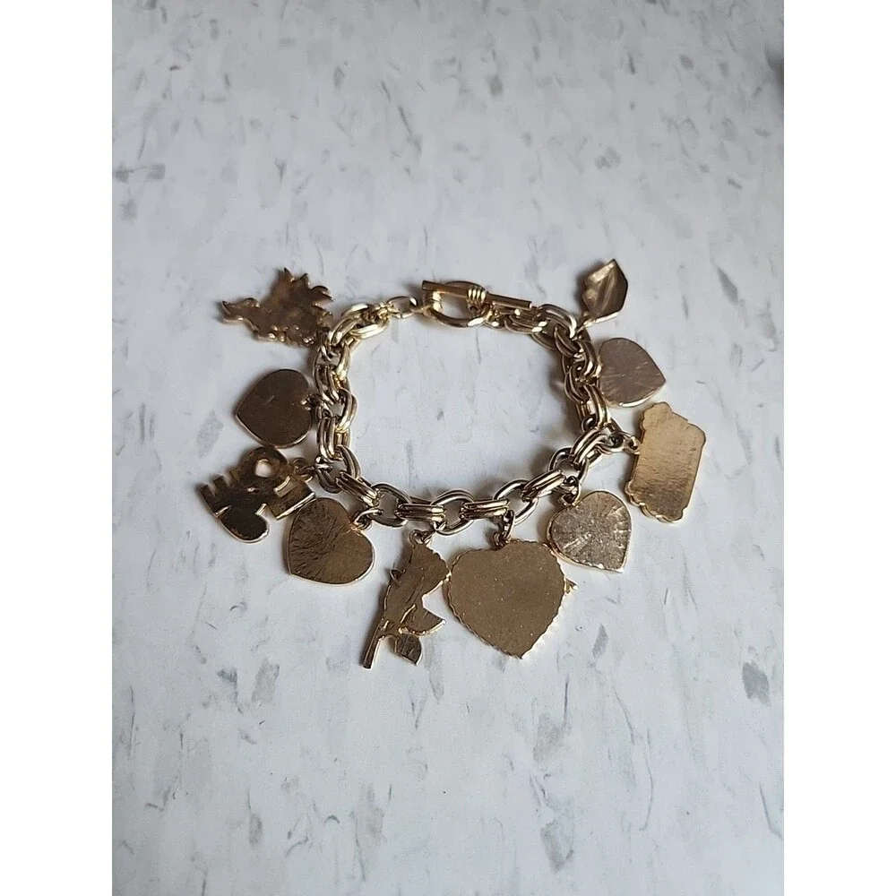 Charm Braclet, Love, Valentine's Day, Hearts, Hugs and Kisses Gold Tone Braclet.